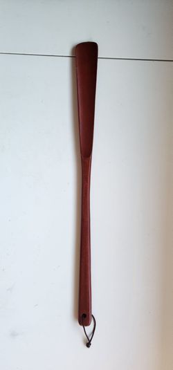 Premium Cherry Wooden Shoe Horn, Extra Long 22 Inch Length, Durable Shoehorn Dressing Aid -New