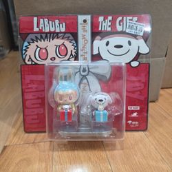 THE MONSTERS THE GIFT RARE LIMITED FIGURE SET CUTE LA X JOY GIFT AUTHENTIC (US)