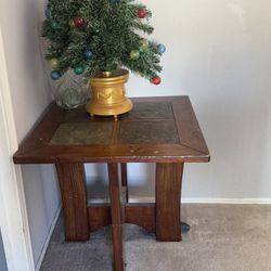 Heavy duty Table