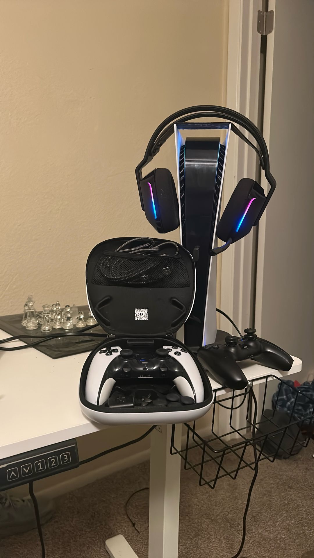 PS5 Package With Elite Controller And Headset