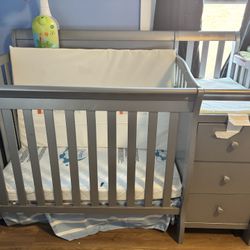 Mini Crib 