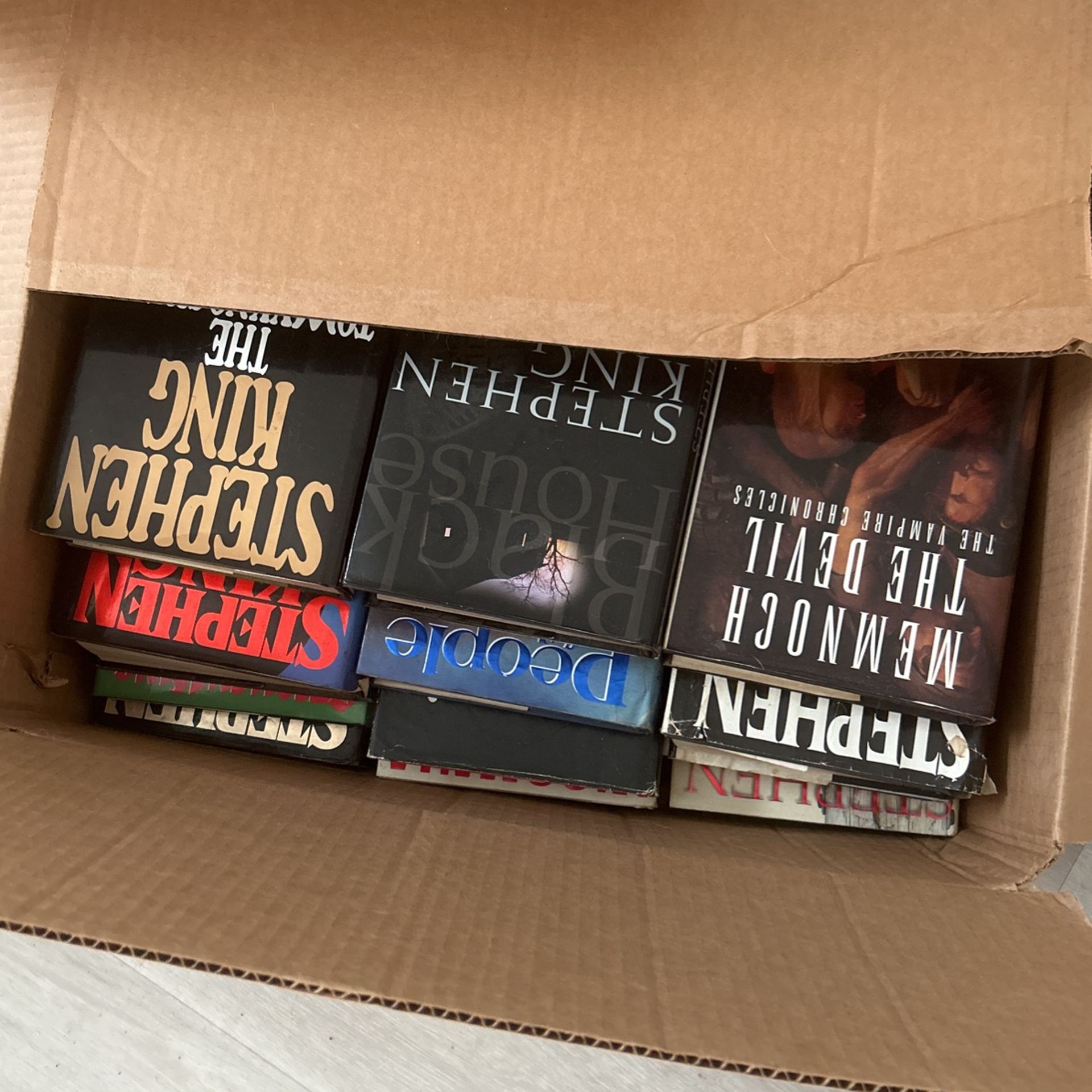 Steven King books and others