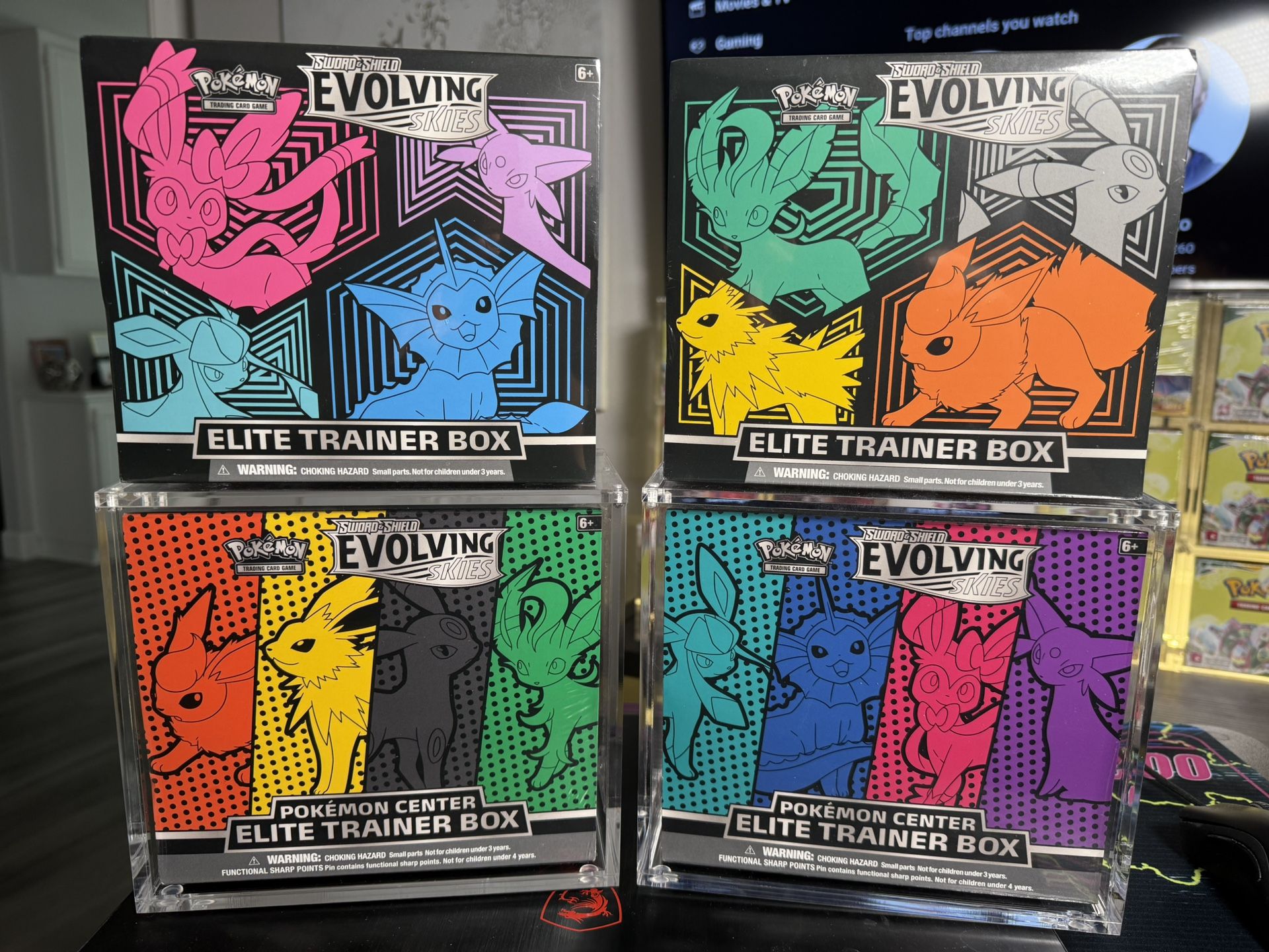 Pokemon Center Evolving Skies Elite Trainer Box