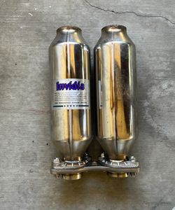 Invidia Q300 Performance Resonators