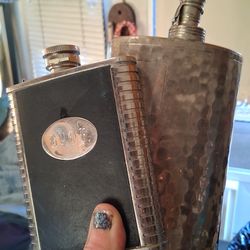 2 flasks