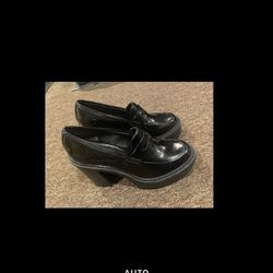 EUC 90s WOMEN'S MADDEN GIRL KASSIDY PLATFORM LOAFERS Sz 6M