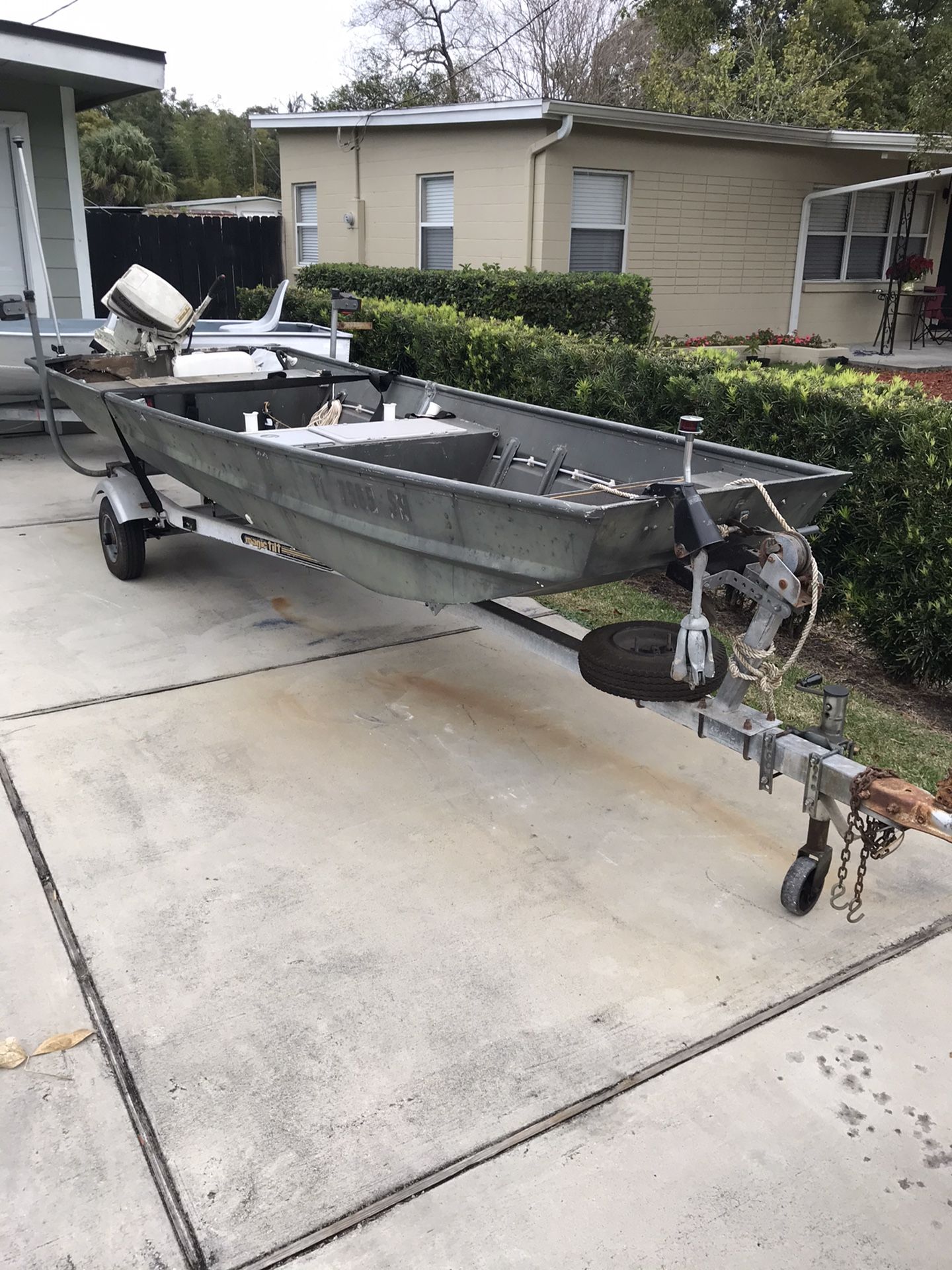 14 ft boat with trailer NO MOTOR for Sale in Aloma, FL OfferUp