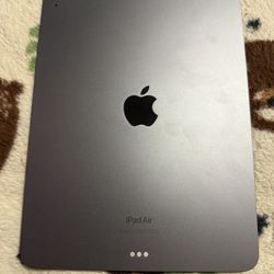 iPad Air (5th Generation) 64 GB 