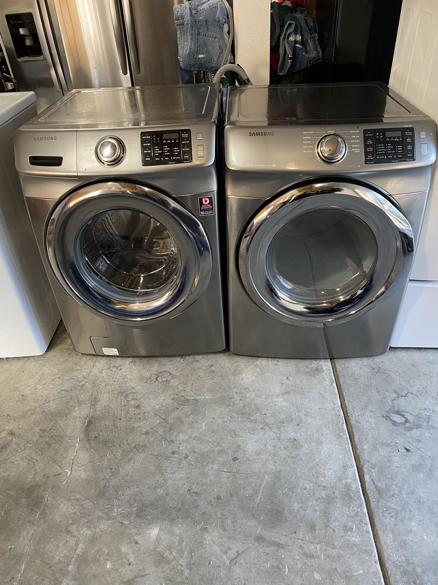 Samsung Washer and Gas Dryer Set With Steam Care