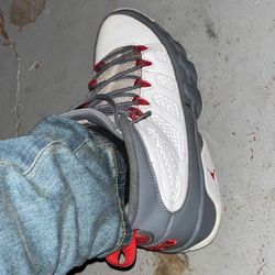 Jordan Fire Red Retro 9s 