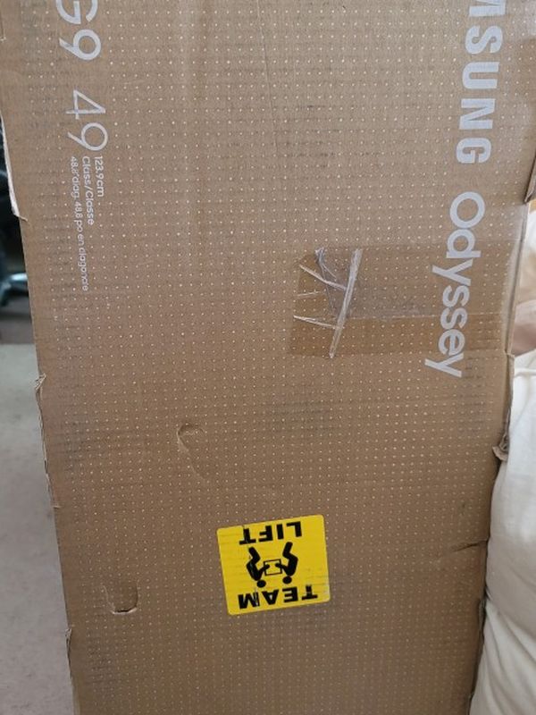 (NEW OPEN BOX) Samsung CRG9 49 Inch Ultrawide Monitor