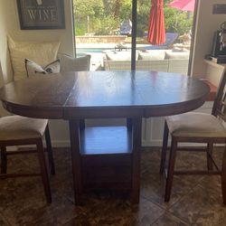 Great Cozy Wood Dinette With 4 Fabric Chairs. OPEN HOUSE SHOPPING THIS WEEKEND