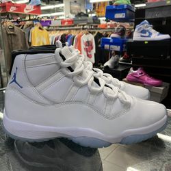 Air Jordan 11 Retro Legend Blue