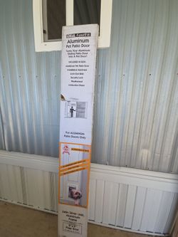 Small pet door