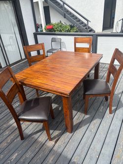 Kitchen Table