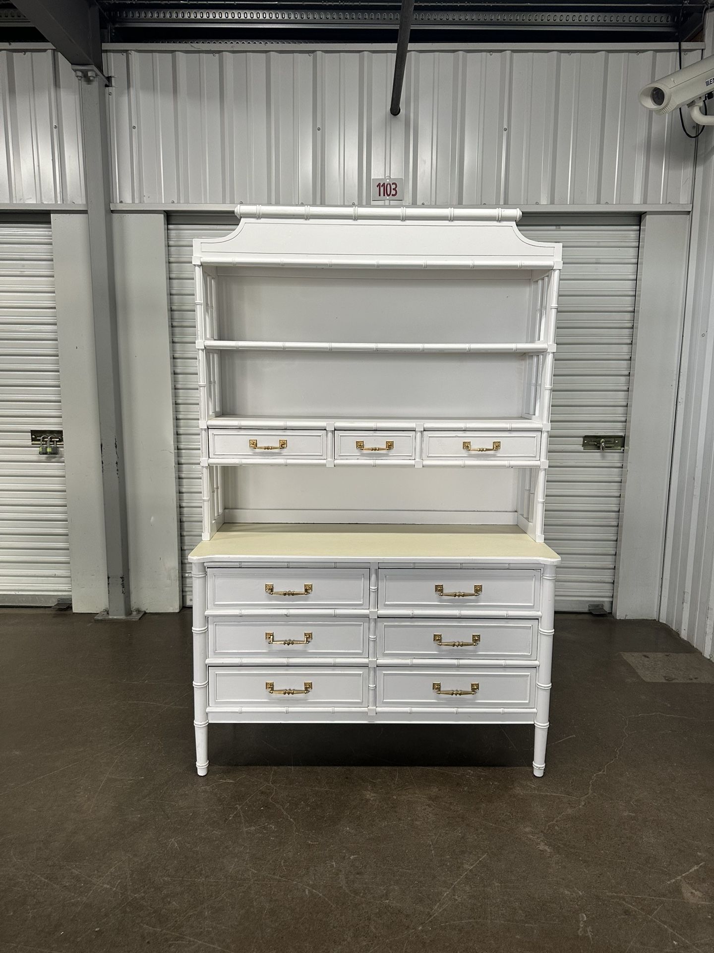 Dresser Hutch Bookshelf