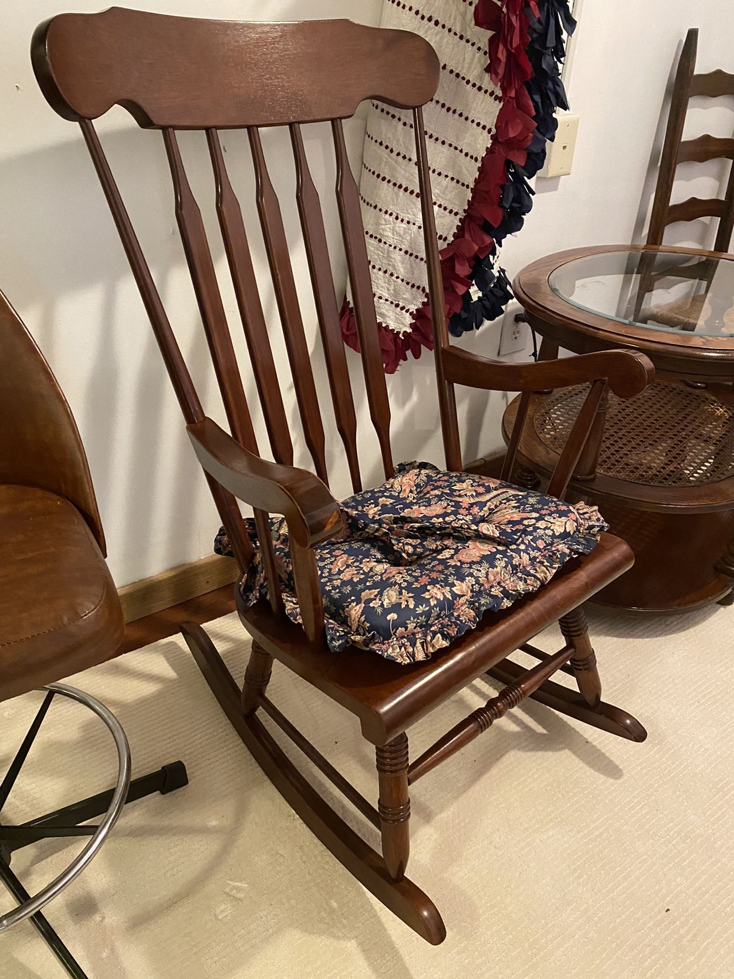 Rocking Chair Solid Wood Excellent Condition