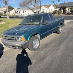 98 S-10 Chevy 