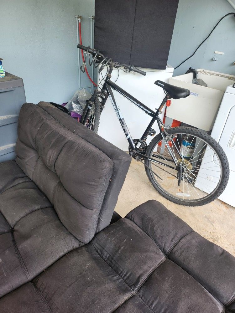 Futon for Sale in San Diego, CA OfferUp