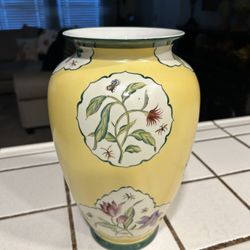 Yellow Vase! 