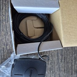 Brand New/// SIRIUS Xm Radio Indoor- Outdoor // Home and Office Antenna 