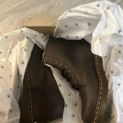 Doc Martins Crazy Horse Brown