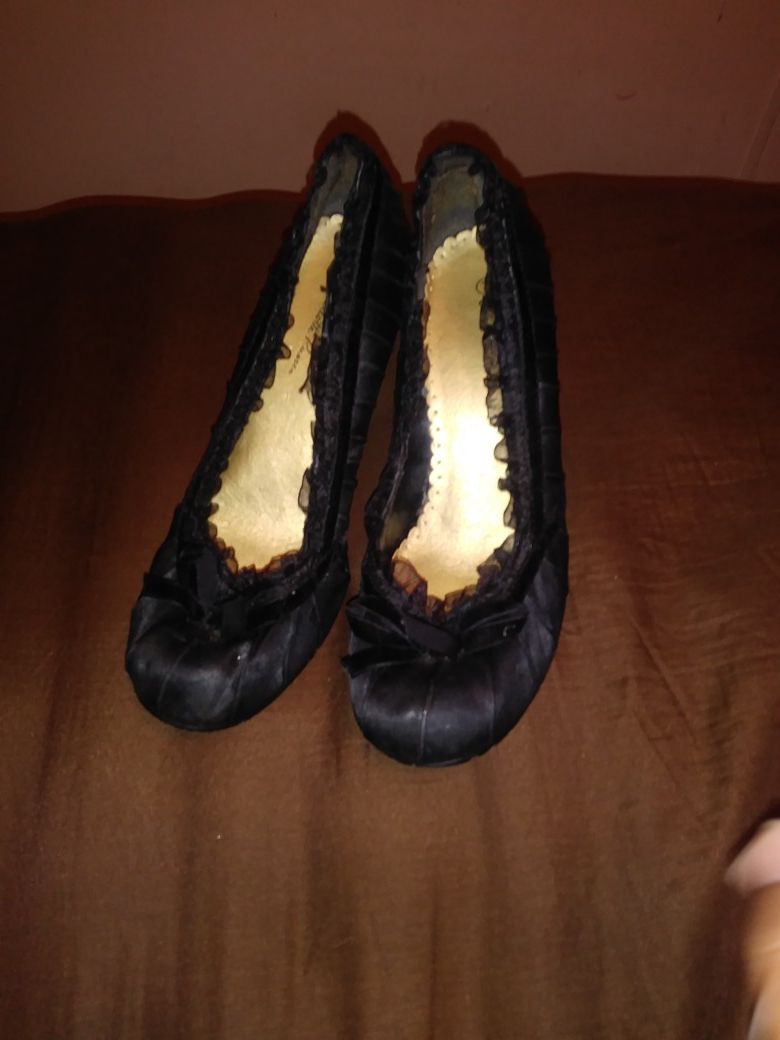 Black dress heels