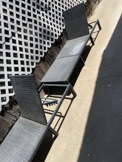 Pool loungers (2) both they are sturdy no rips no cushions