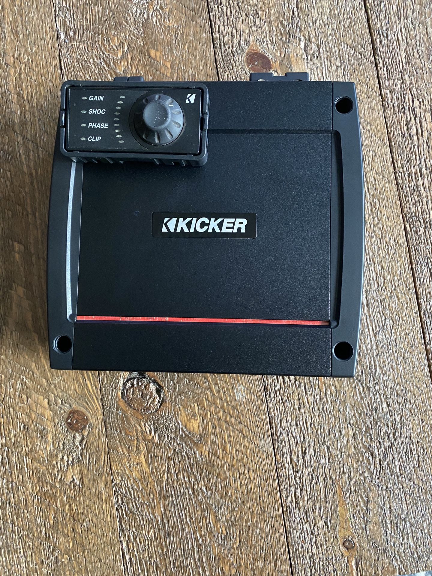 Kicker KXA400.1 with Remote