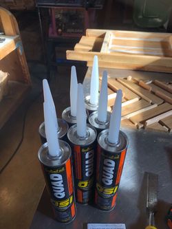 7  tubes OSI Quad caulk