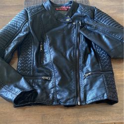 Beautiful Leather Jacket, 10/12 Size . Used Good Condition .