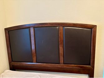 Queen bedroom set