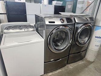 Blow Out Sale Warehouse Full Of Nice Lightly Used Refurbished Reconditioned Certified Appliances Washer Dryer Refrigerator Oven Stove Stackable Free W