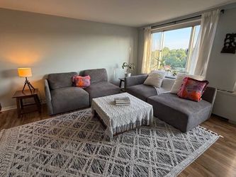 Sectional Sofa