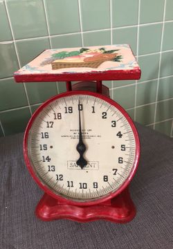 1900's Farmhouse Kitchen Scale. Will Weigh items 20 Lbs by Ounces Patent Oct 29, 1912. Patent June 17, 1913.