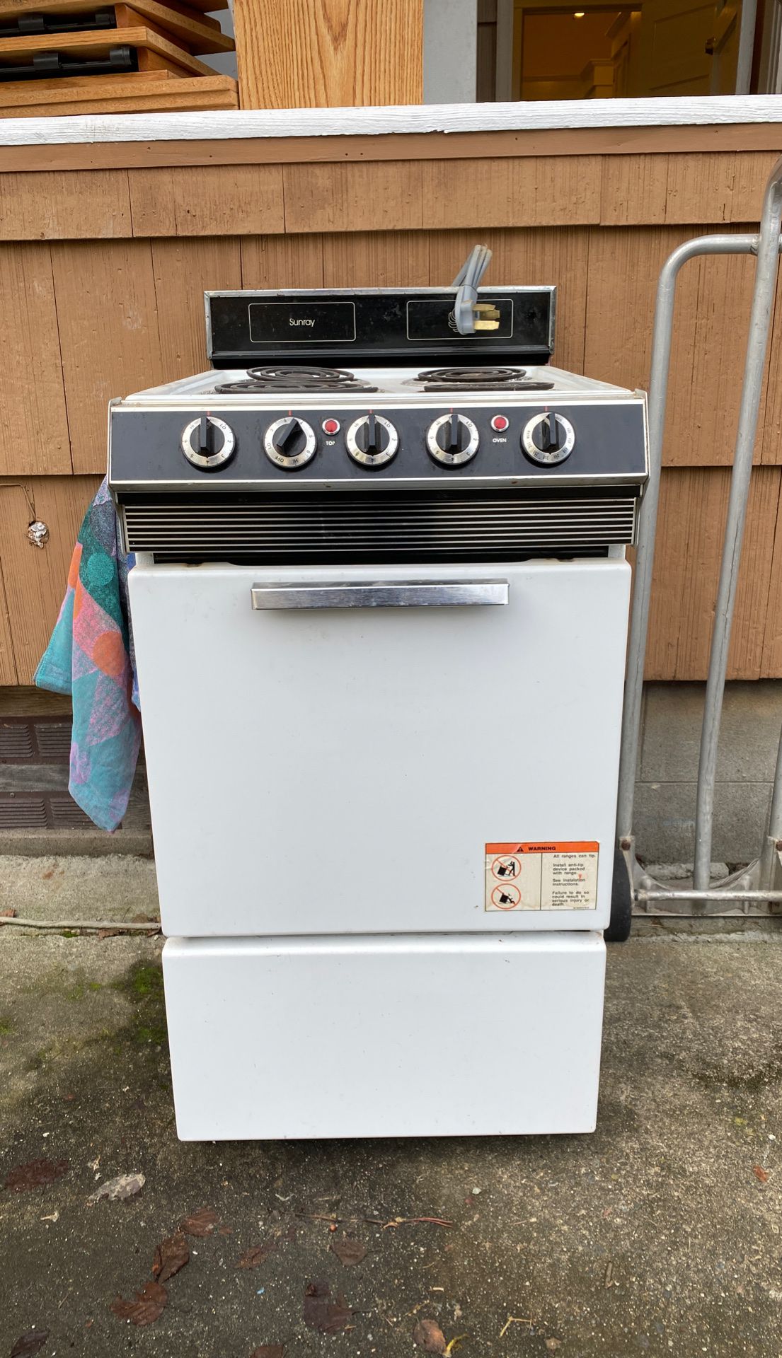 Sunray Electric small stove and oven