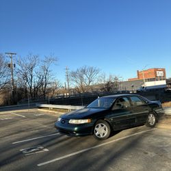 1993 Ford Taurus