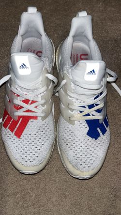 Adidas Shoes Size 10