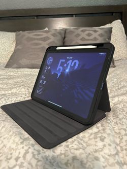 Targus iPad case for iPad 10th and 11th generation 11”