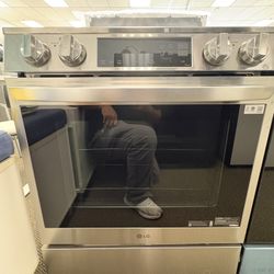 LG Studio slide-in electric range | ($0 Down) | Warranty Included 