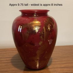 Vintage Beautiful Deep Red & Gold Vase