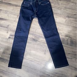 womens levis 31x32 slim straight