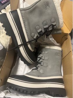 NWT - Sorel Caribou WP Women’s Winter Boots