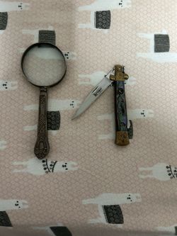 Magnifying glass/ Krieger knife