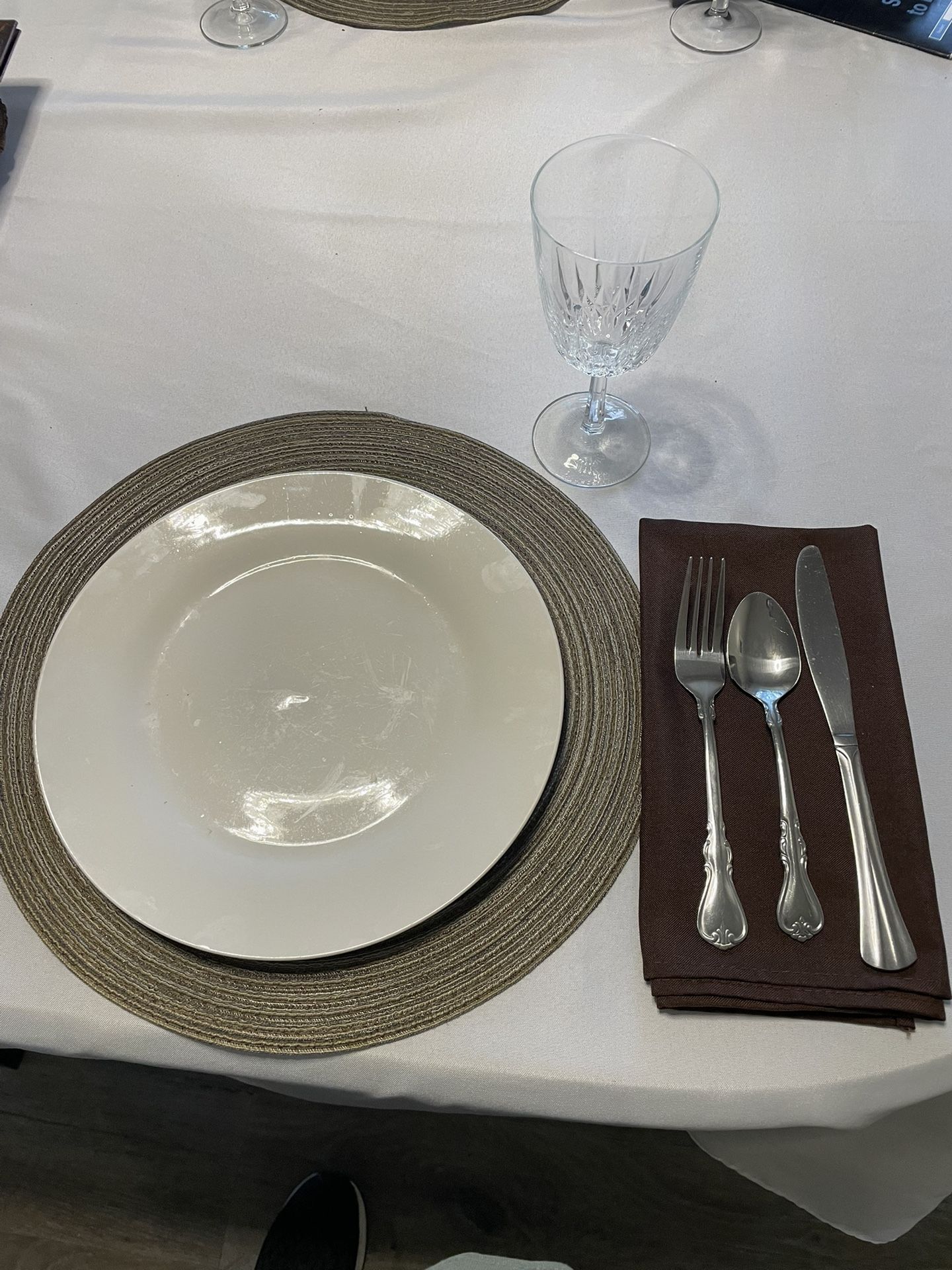 140 Brown Linen Napkins