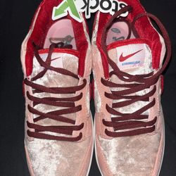 Nike SB Dunk Low Strangelove Pink Red Velvet Valentine Skateboarding Sneakers