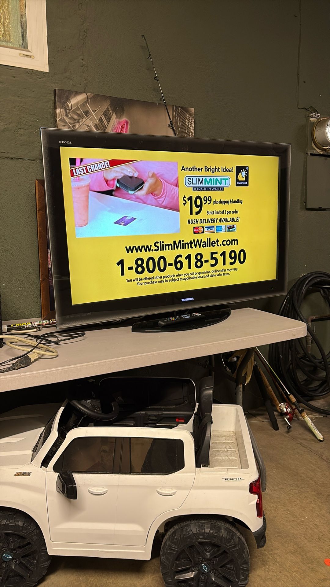 48 Inch Toshiba Plasma Tv (not A Smart Tv)