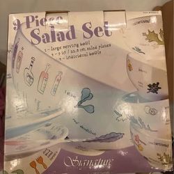 🥗 **New 9-Piece Salad Set – Signature Housewares**