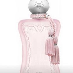 Delina La Rose Parfum Spray.