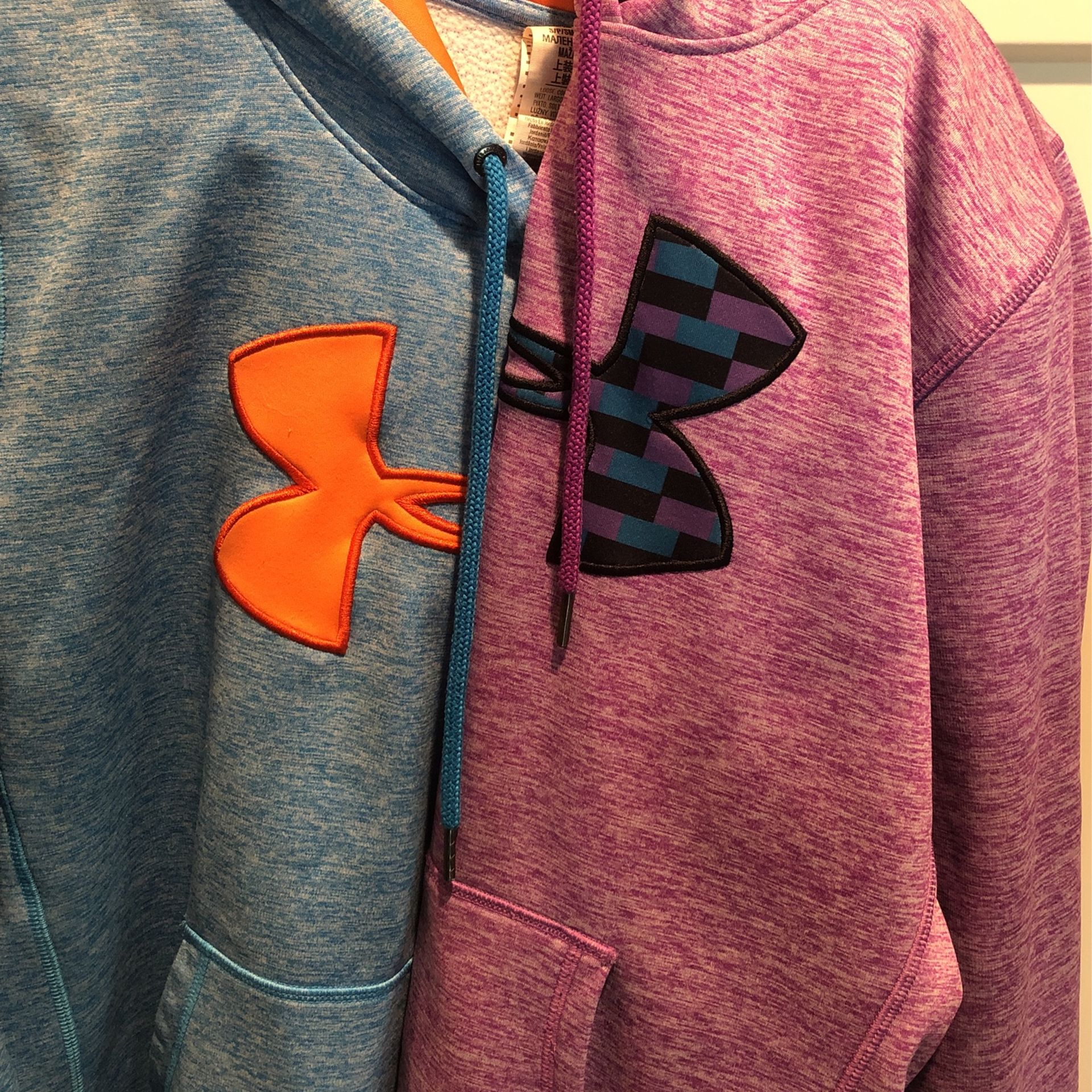 Under Armour Sweatshirts